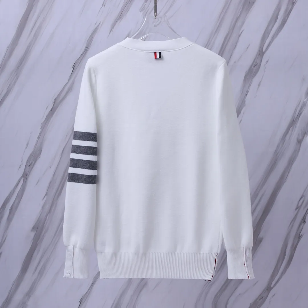 ：M 04 （TBClassic ） THOM BROWNE .TBClassic Breathable Same Style ：White/Navy Blue /Gray/ Blue Size：1/2/3/4